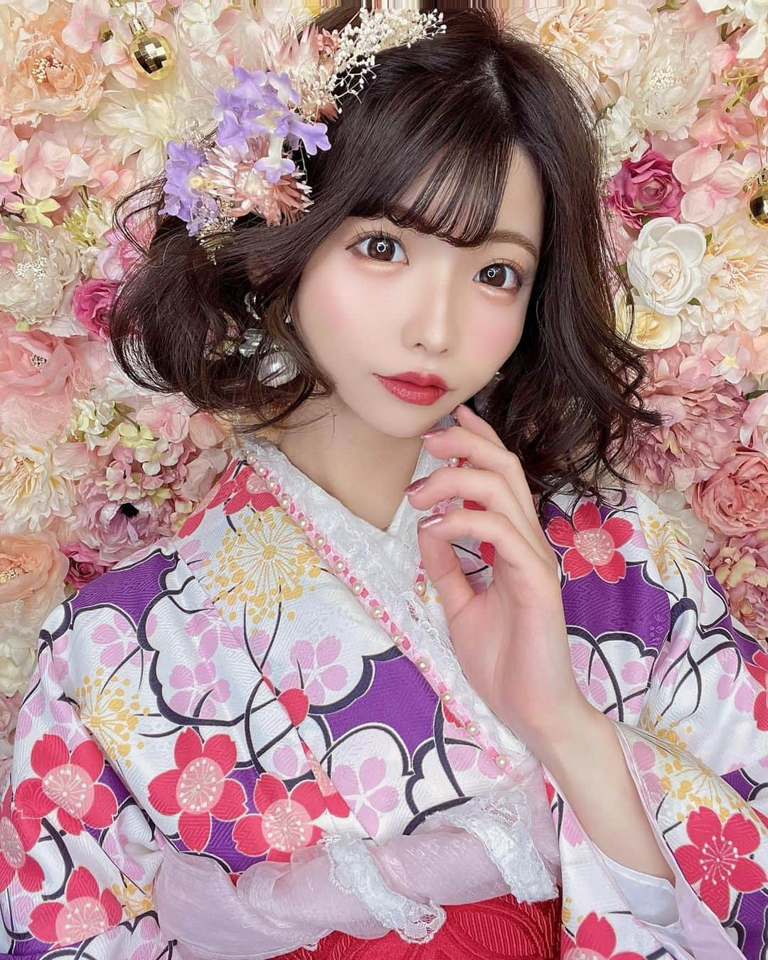 ななぷりんのインスタグラム：「着物ホリージョ👘 バースデープロフ用に撮影したよ🙋🏻‍♀️ 次はドレスでも撮りたいな🥰」