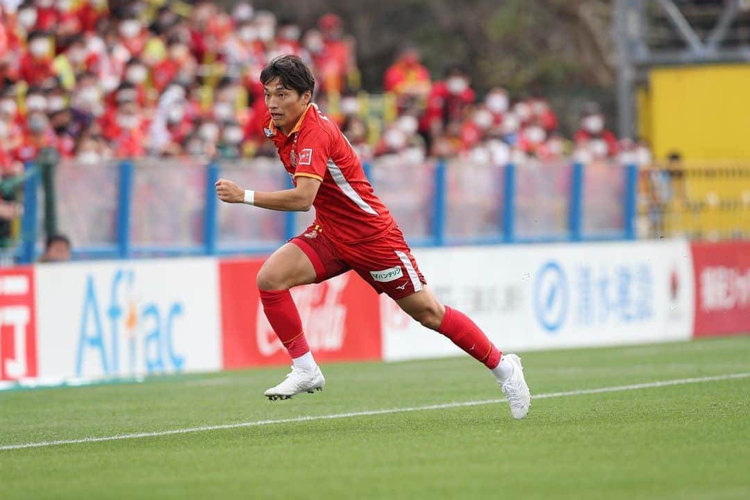 中谷進之介さんのインスタグラム写真 - (中谷進之介Instagram)「next新潟💨💨  #grampus」3月27日 21時05分 - shin_sn4