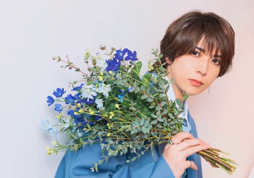 仲田博喜さんのインスタグラム写真 - (仲田博喜Instagram)「#flower #thankyou #photo  #fashion #color #blue」3月27日 21時11分 - nakadahiroki1017