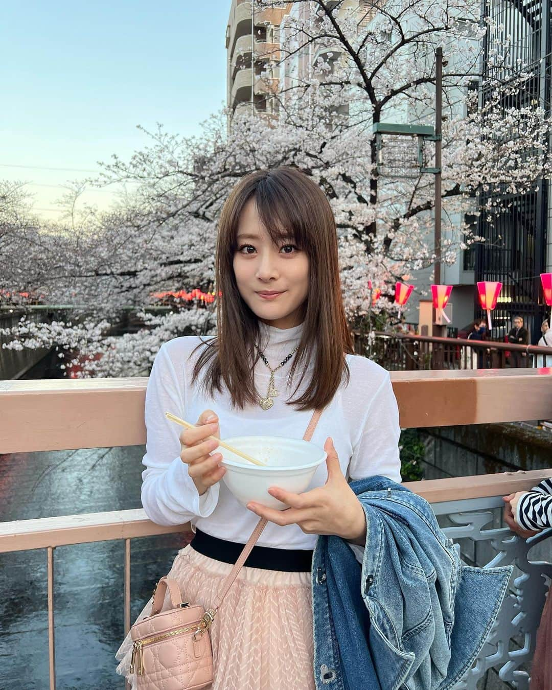 福岡みなみさんのインスタグラム写真 - (福岡みなみInstagram)「・ Sakura🌸  #sakura #🌸 #cherryblossom  #目黒川」3月27日 22時00分 - fukuokaminami373