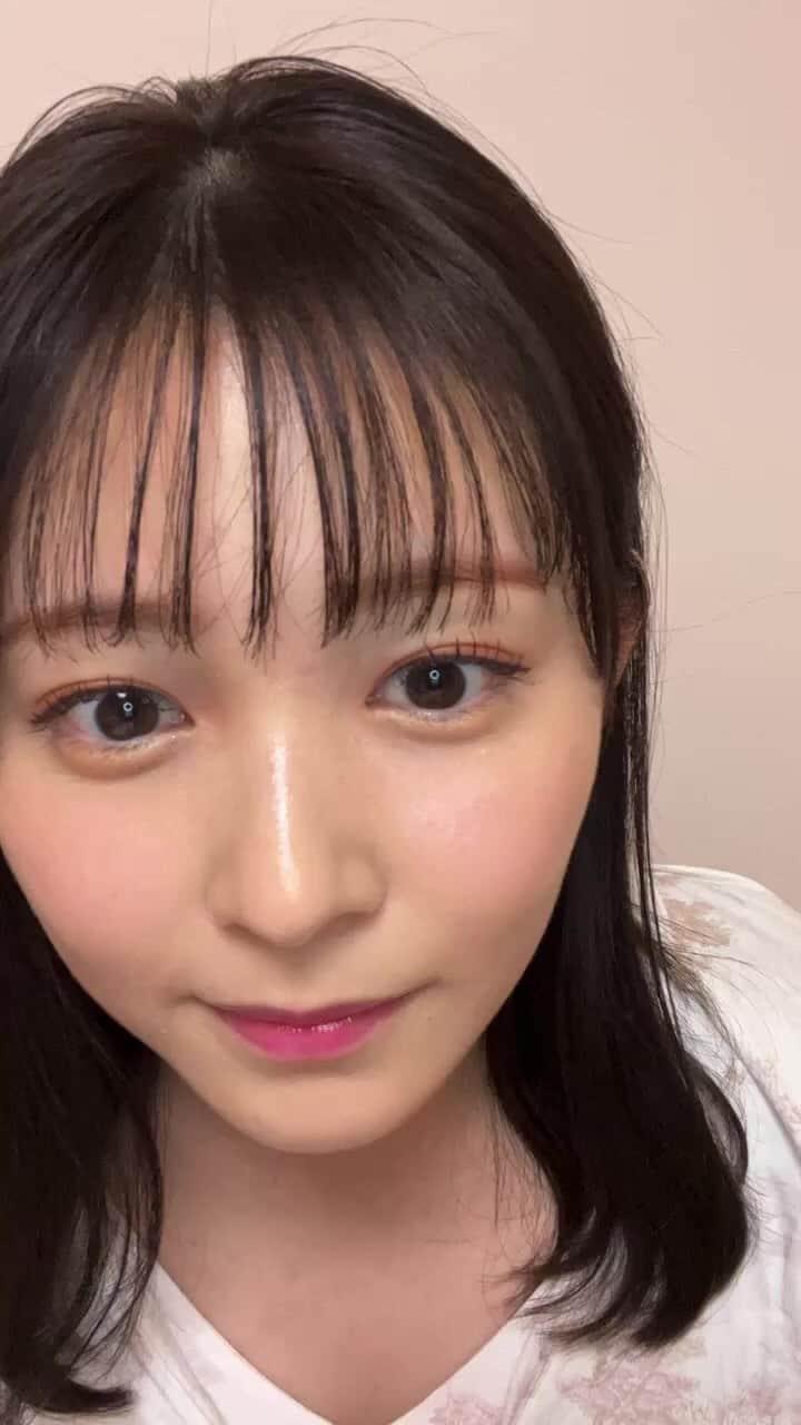 久間田琳加のインスタグラム：「久しぶりの1人インスタライブ！ ありがとうございました🌸 食べ物の話ばっかり、、、笑😂」