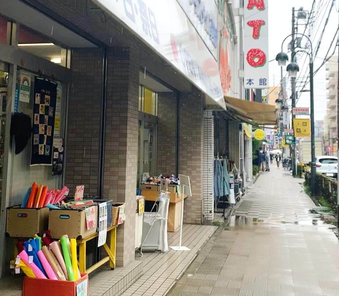 いかりさとみさんのインスタグラム写真 - (いかりさとみInstagram)「週末に洋服を作りました🧵✂️🪡  今回はスウェット素材の 楽ちんカットソーです！ 袖にタックを入れて いま流行りのふくらみ袖が ポイントです。 とってもいい感じにできましたー♪  教室が日暮里だったので、 帰りの日暮里繊維街も楽しかったです  #洋服作り#ソーイング#ハンドメイド#洋裁#babylock#日暮里繊維街」3月27日 22時21分 - satomi_ikari