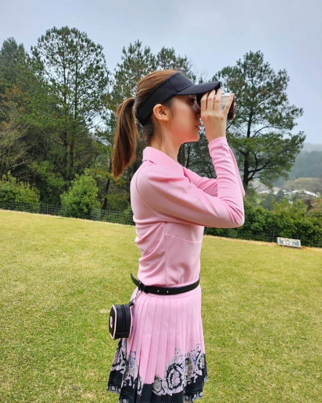 ヘリム さんのインスタグラム写真 - (ヘリム Instagram)「Wearing my favorite color🌸⛳️   #골린이지만괜찮아 #카루셀골프 #golf」3月28日 9時18分 - wg_lim