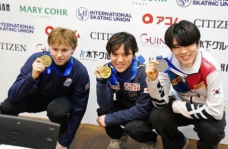 チャ・ジュンファンのインスタグラム：「따듯한 응원 감사합니다⚡️」