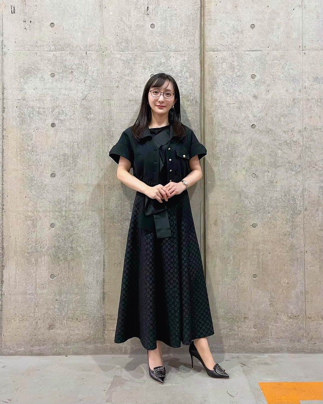 松澤千晶のインスタグラム：「呪術廻戦ステージ 作品の雰囲気とピッタリで素敵なお衣装でした！  tops @flumor_andensal @avie_andensal skirt @teki_atelier accessory @luen_official  #Animejapan2023 #呪術廻戦」