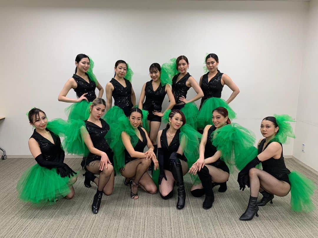ゆずのインスタグラム：「2023.3.26 at パシフィコ横浜💚🖤🤍 . . とっても良い経験になりました✴️ これからもたくさん踊れますように🫰🏻💓 . . . #ダンス#ダンサー#パシフィコ横浜 #ありがとうございました #dancer#dance#댄스#댄서#팔로우#요코하마」