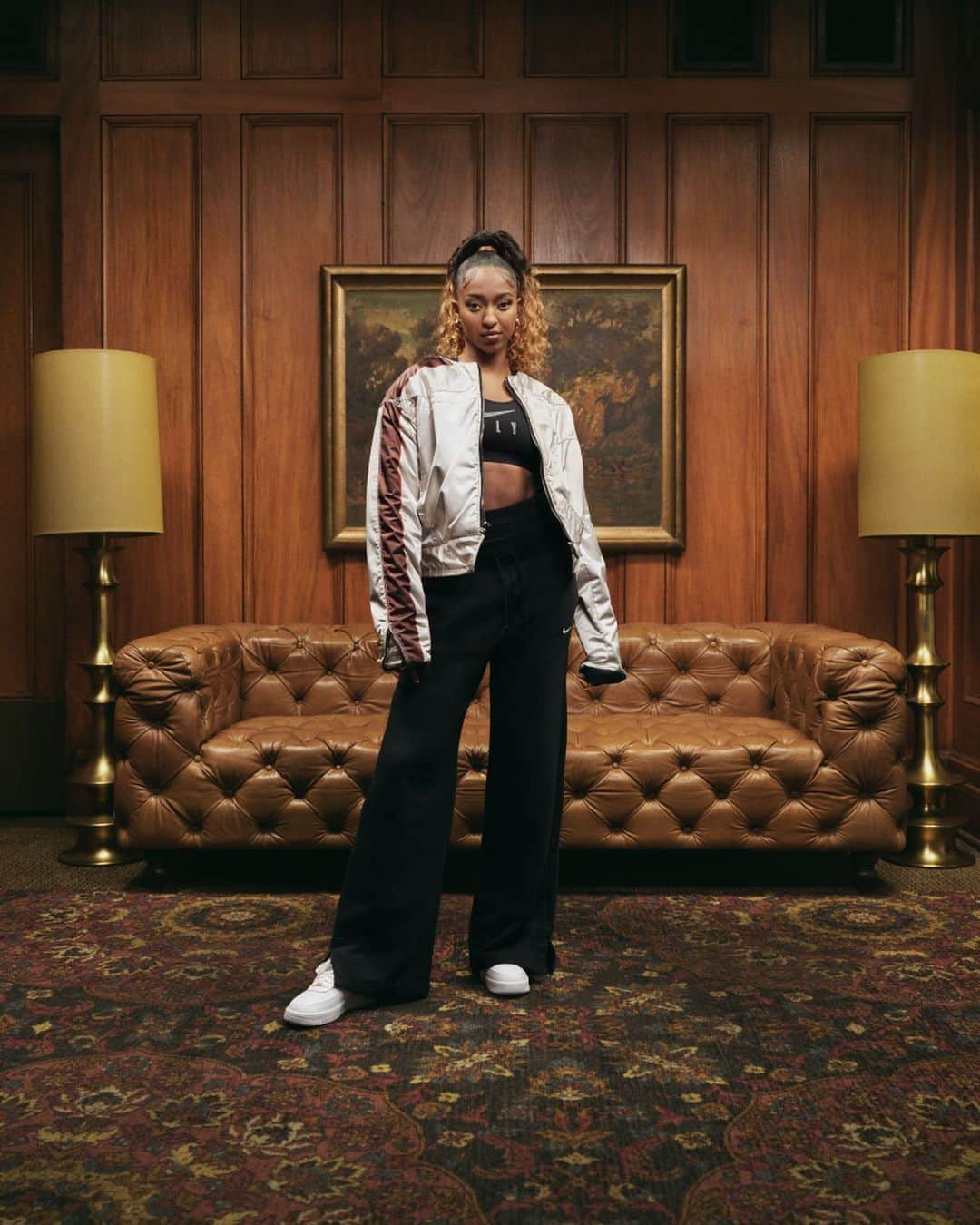 Nike Basketballさんのインスタグラム写真 - (Nike BasketballInstagram)「Flex your off-court style. 😍  WNBA guard @didirich2 lets her style shine to celebrate the sisterhood of basketball.   Tap to shop the Sisterhood Collection now.」3月28日 0時59分 - nikebasketball