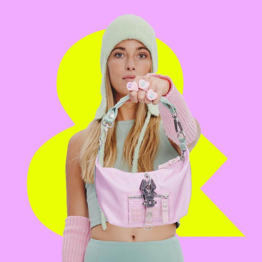 ジョージジーナ&ルーシーのインスタグラム：「NEW COLLECTION COMING SOON  LIPSTICK & CONDOMS in pinker bell  #georgeginalucy #ggl #colorisbag」