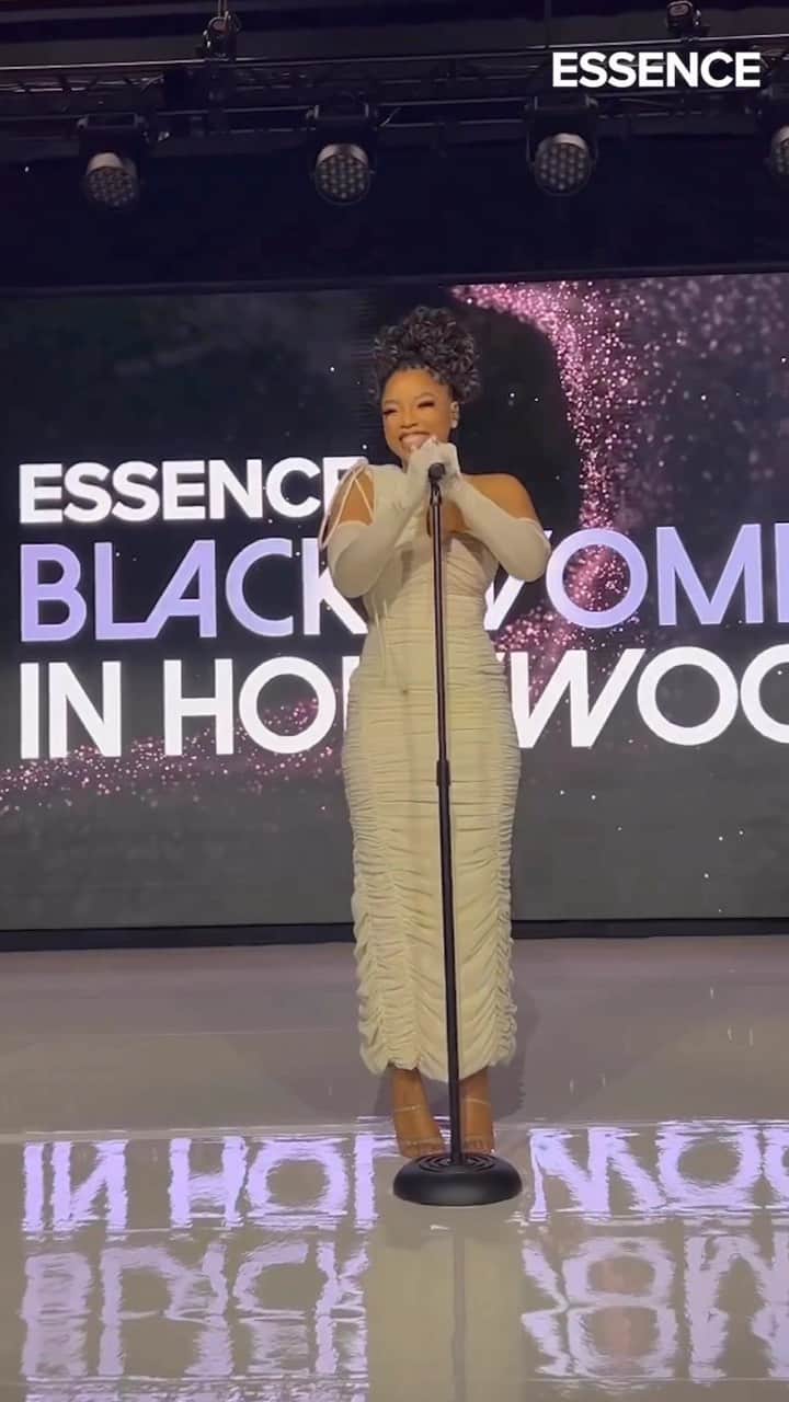 ブレシャ・ウェッブのインスタグラム：「#Repost @essence If you don’t hype us up like this — it doesn’t count.  The sisterhood of Black women and the tangible ways in which Black women show up and show out for each other is unmatched. Energy never lies! ✨  P.S. Everybody needs a friend like @breshawebb. “THAT’S RIGHT, GET IT RIGHT.” #ESSENCE  THAT’S RIGHT, GET IT RIGHT! @chloebailey 💕 I love ya and always supporting friends and beautiful spirits like this always! Spread more love and #ENERGY💗」