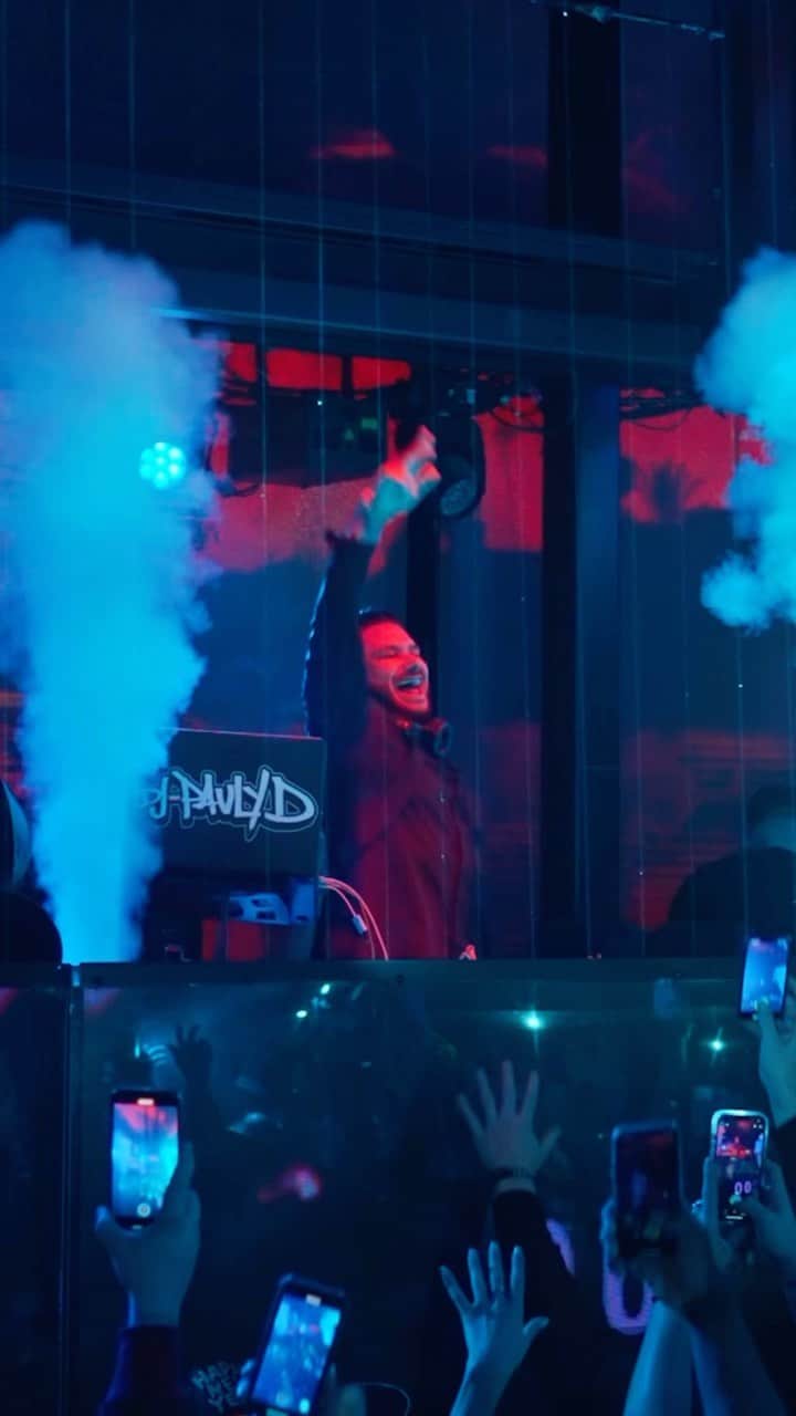 Pauly Dのインスタグラム：「Better play your cards right with @djpaulyd‘s ‘High Limit’ party at #MarqueeNightclub. 🃏♥️ Visit tao.gp/djpaulyd for tickets and reservations! 🍾」