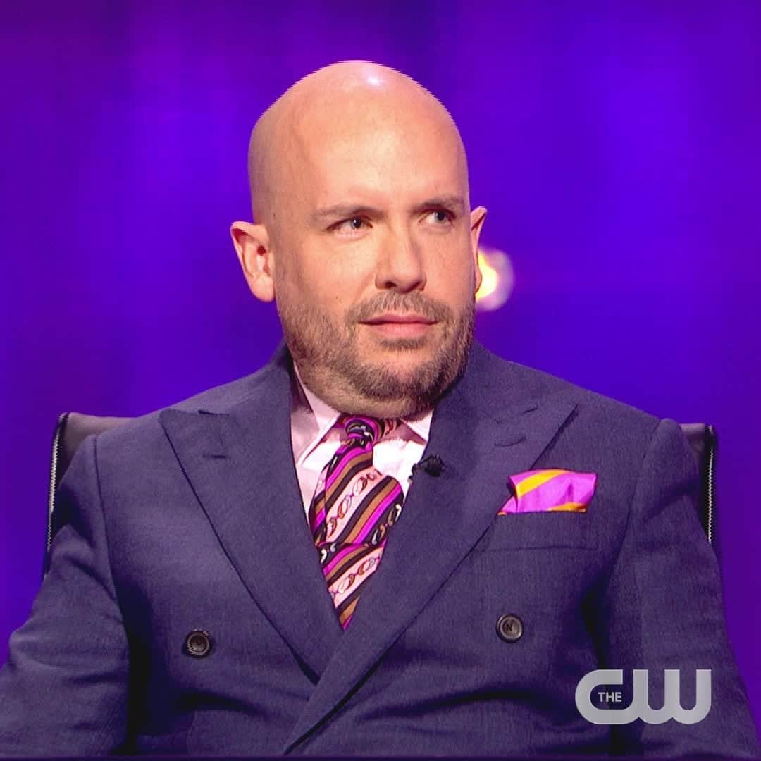 The CWのインスタグラム：「Rated H for hilarious 🤣 The Great American #CWJokeOff series premieres in ONE WEEK!」