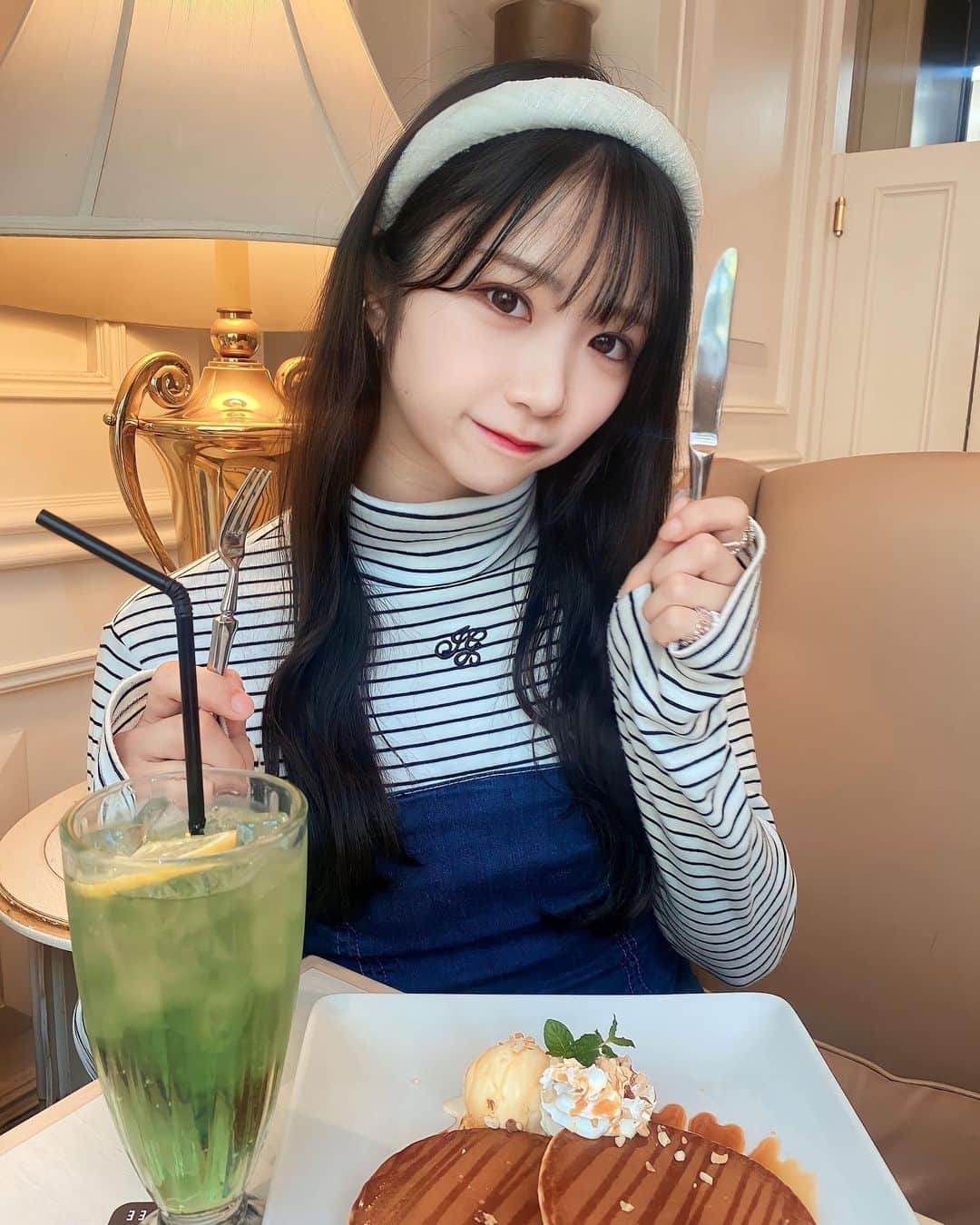 堂本千晴のインスタグラム：「3時のおやつはまりあんぬ🍪🕒」