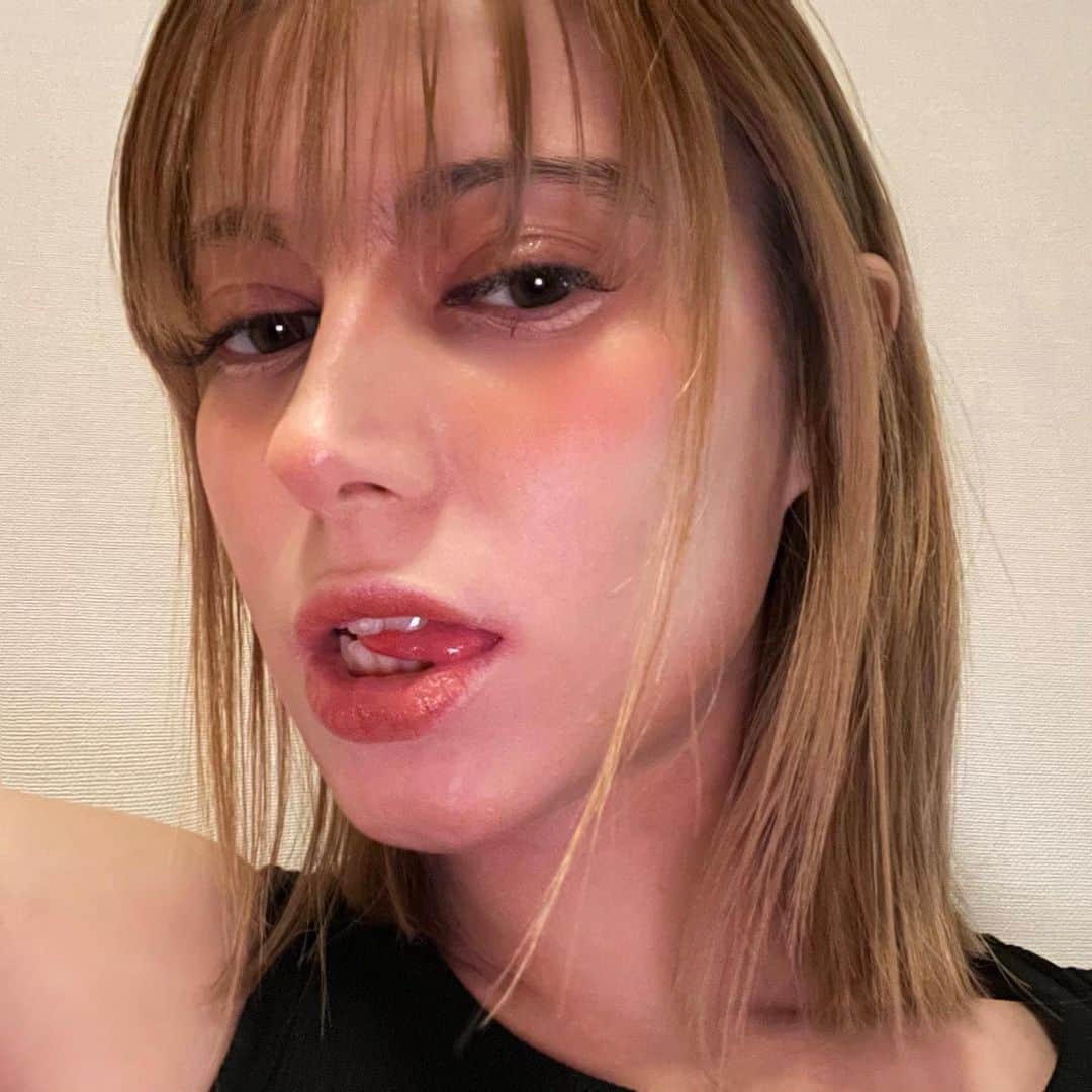 愛子さんのインスタグラム写真 - (愛子Instagram)「みんなイメチェン好きでしょ？」3月28日 18時05分 - iconkillar