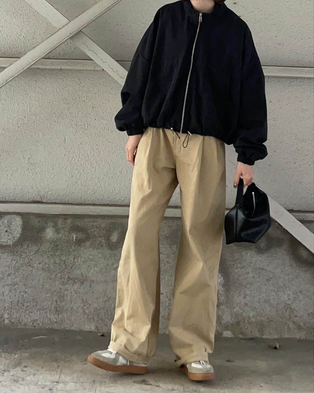 Mie Kawanoさんのインスタグラム写真 - (Mie KawanoInstagram)「春服♩ @canaljean のブルゾンとパンツ 髪色も少し暗めにしました🫶🏻」3月28日 11時35分 - cota_ra