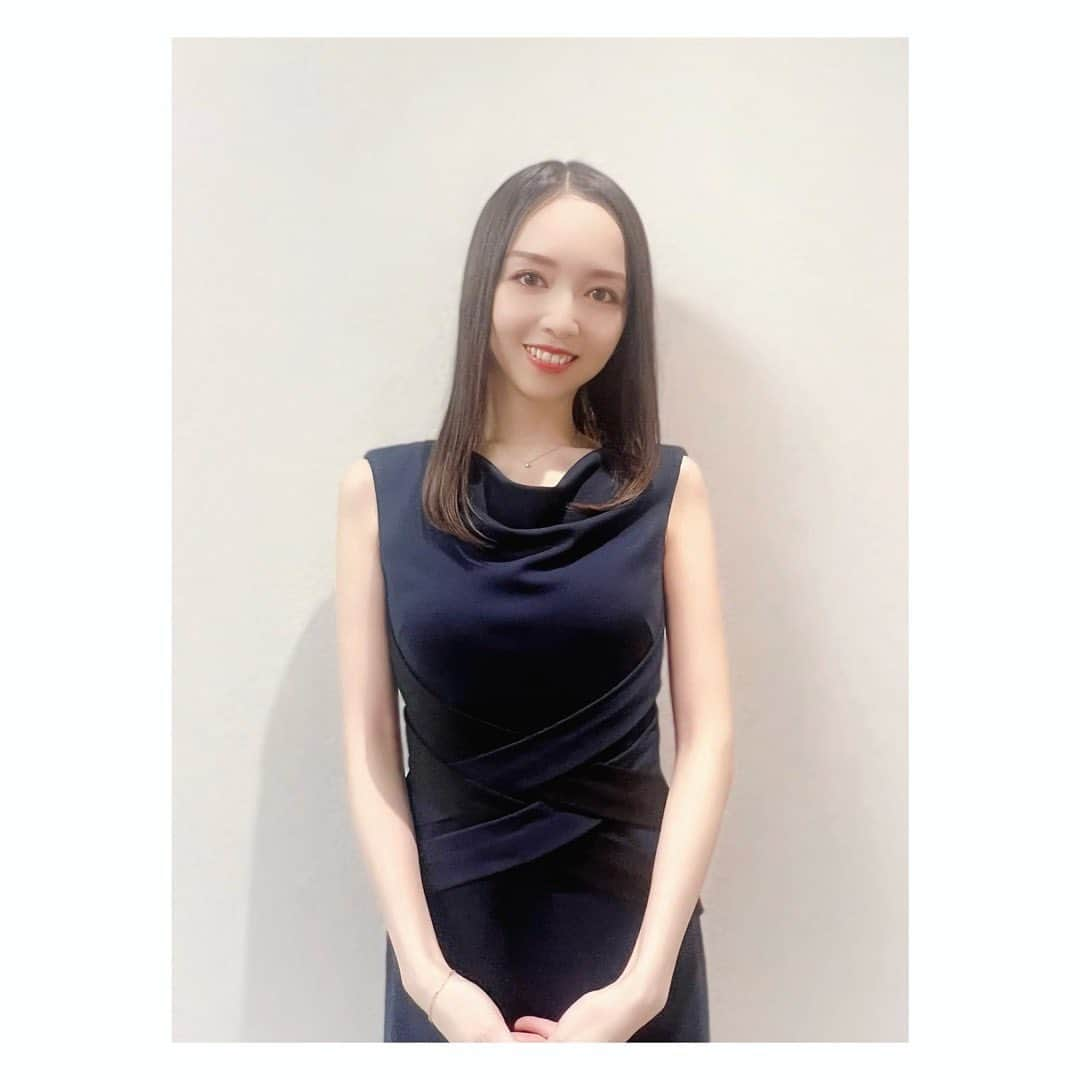 宮本笑里さんのインスタグラム写真 - (宮本笑里Instagram)「日本テレビ「午前0時の森 音楽会 」  貴重な指揮と音楽を聴かせていただきました！ コメント出演しています。  普段クラシックの指揮をされない 劇団ひとり様、村上信五様が、 多忙な日々のなか準備をされ 緊張感溢れる指揮台へ立つのも 簡単な事ではない筈で…。  熱量感じる指揮に会場もあたたかい 空気に包まれていました😌  コンマスやトップ同士で息を合わせているからこその安定感も、流石で素敵な音色でした✨  TVer など見逃し無料配信もありますので 詳しくは、改めてお知らせしますね。（ストーリーやTwitterにて）  #午前0時の森  #劇団ひとり さま #村上信五 さま #ふかわりょう さま #東京室内管弦楽団 さま #日本テレビ　#東京オペラシティコンサートホール  #宮本笑里」3月28日 12時01分 - emirimiyamoto