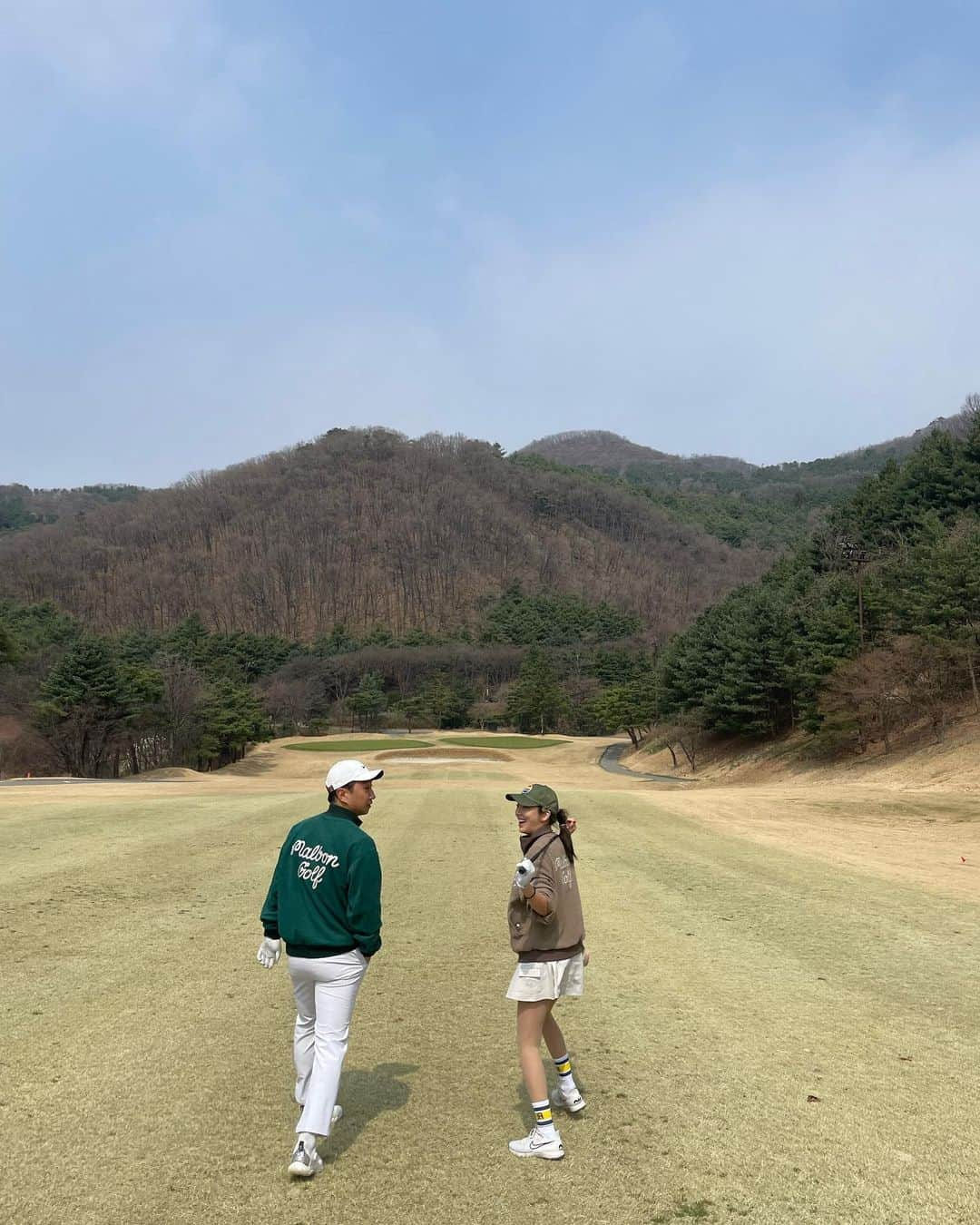 ソン・ダムビさんのインスタグラム写真 - (ソン・ダムビInstagram)「올해 첫 라운딩⛳️ 연습 진짜 많이 해야겠다🥹 그래도 늘 즐거워❤️」3月28日 13時48分 - xodambi