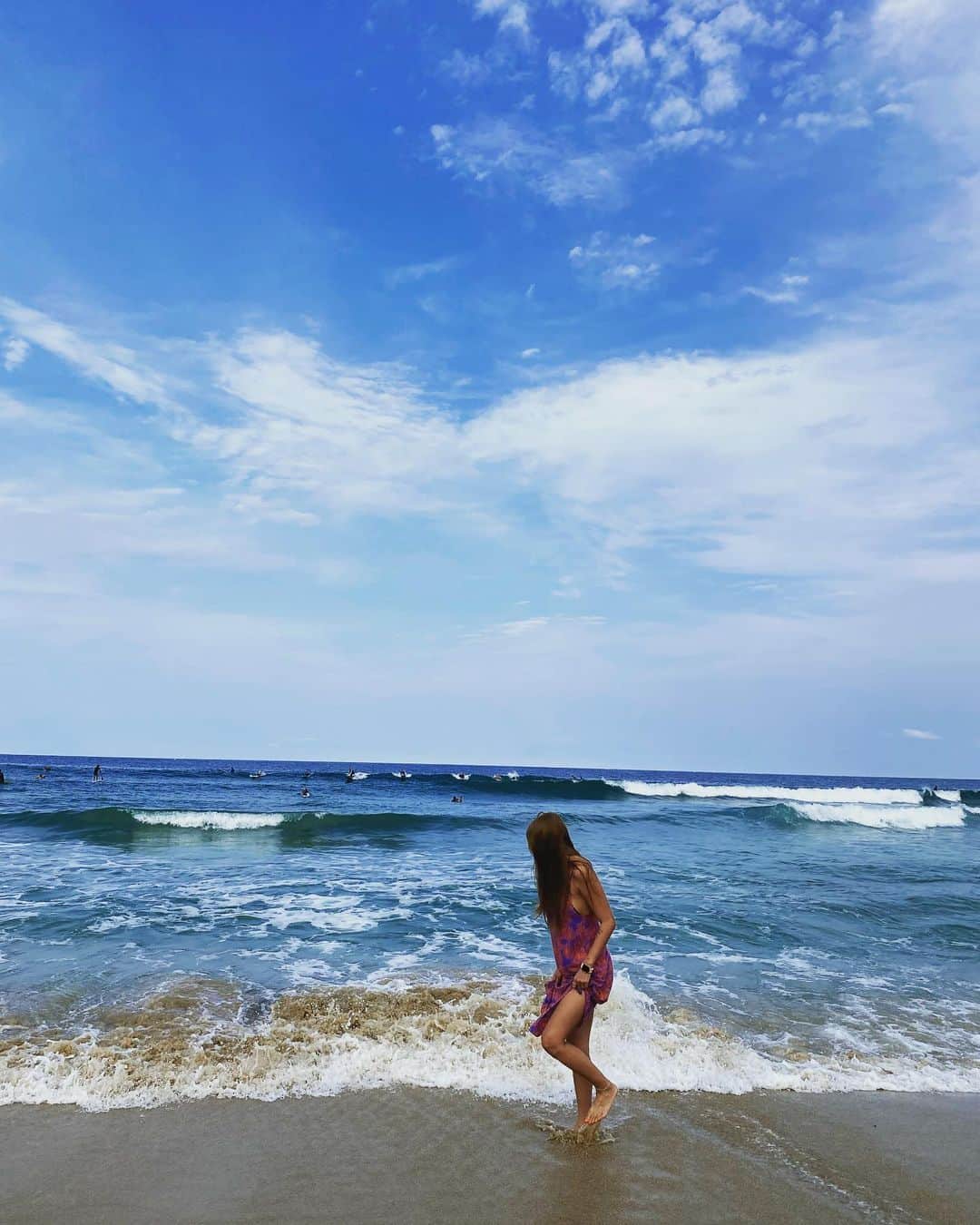 ル（AHN ELLY）のインスタグラム：「SUMMERLOVER💗」
