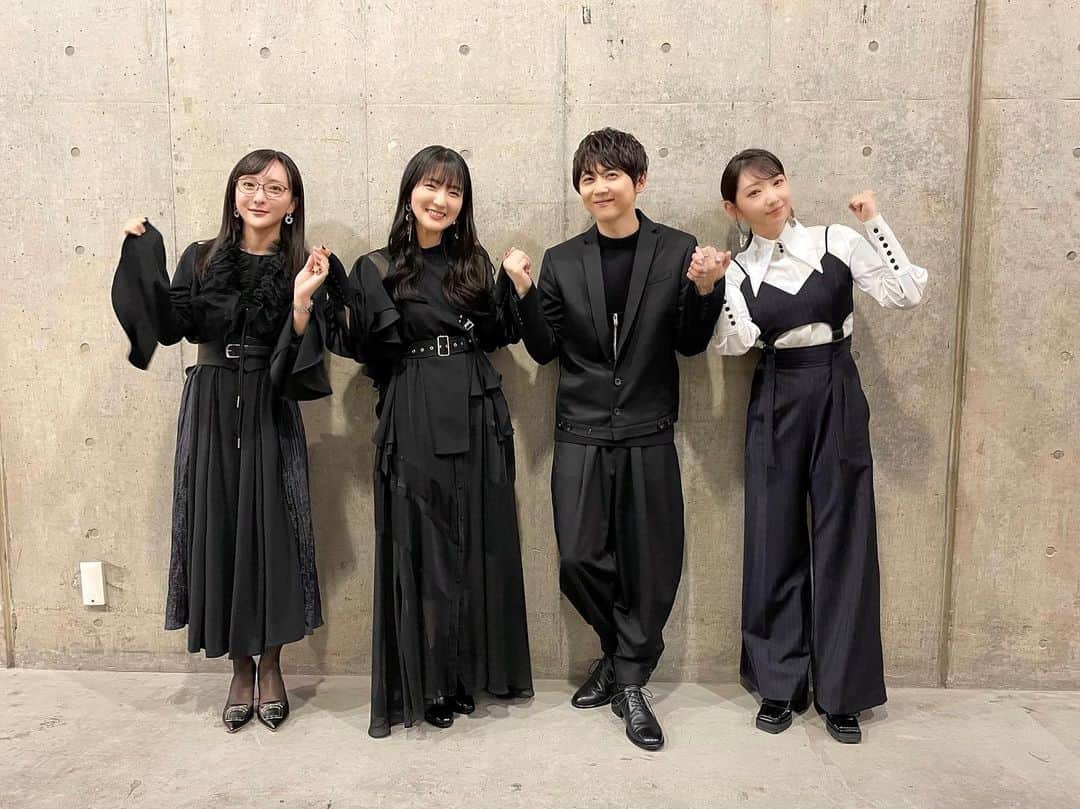 松澤千晶のインスタグラム：「アニメジャパン、たくさんMCさせていただきましたが、ラストは毎年恒例の進撃の巨人でした。  今年が最後かもしれないと思うと寂しさが込み上げてましたが、それ以上に今は感謝でいっぱいです。  私の司会は、進撃に育てていただきました。ありがとうございました。  #進撃の巨人 #AttackonTitan #Animejapan2023」
