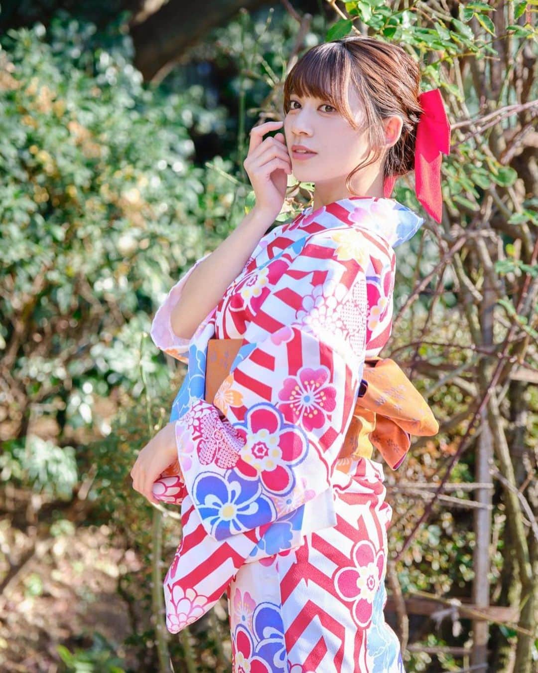 広山楓さんのインスタグラム写真 - (広山楓Instagram)「お着物たち！！！👘 一日で5着も着させていただけて楽しかったー！！  お着物に合った上品な動きができる女になりたい(7枚目)  #着物 #和装 #kimono #コスプレ #cosplay #撮影会」3月28日 15時54分 - maple.1018