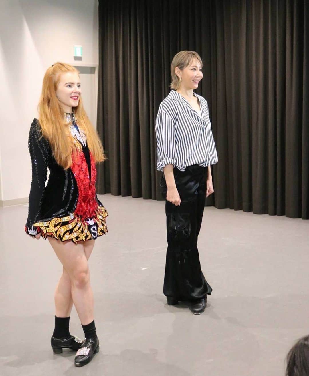 柚希礼音さんのインスタグラム写真 - (柚希礼音Instagram)「. 私が オフィシャルサポーターを 務めさせていただいてます トリニティ・アイリッシュ・ ダンスの特番がOAされます❤️❤️ .  テレビ東京 「柚希礼音×トリニティ・アイリッシュ・ダンス ～世界チャンピオンの秘密に迫る〜」 2023年4月15日（土）26:15～OA❤️❤️❤️  ＊関東ローカル  私もアイリッシュ・ダンスに挑戦しましたよ😀😀  . 汗だくっ‼️‼️☺️☺️ .  宜しければ チェック お願いします🙂🙂  http://trinity-japantour.com/  . #トリニティアイリッシュダンス #柚希礼音」3月28日 15時58分 - reonyuzuki_official