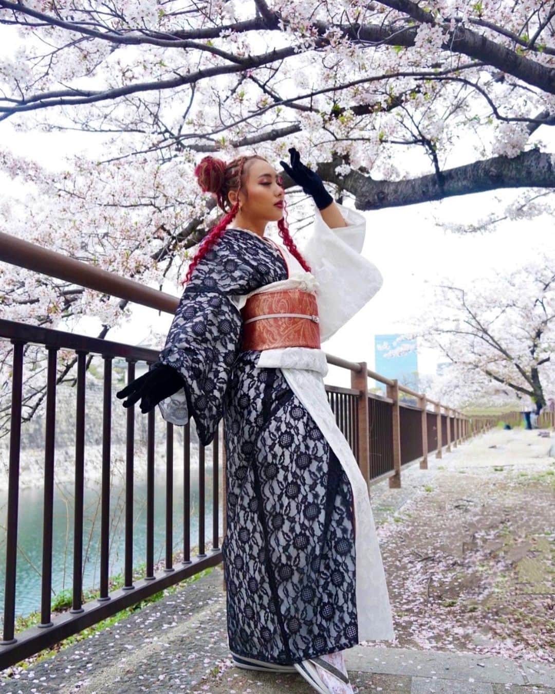 君島かれんのインスタグラム：「🌸🌸🌸」