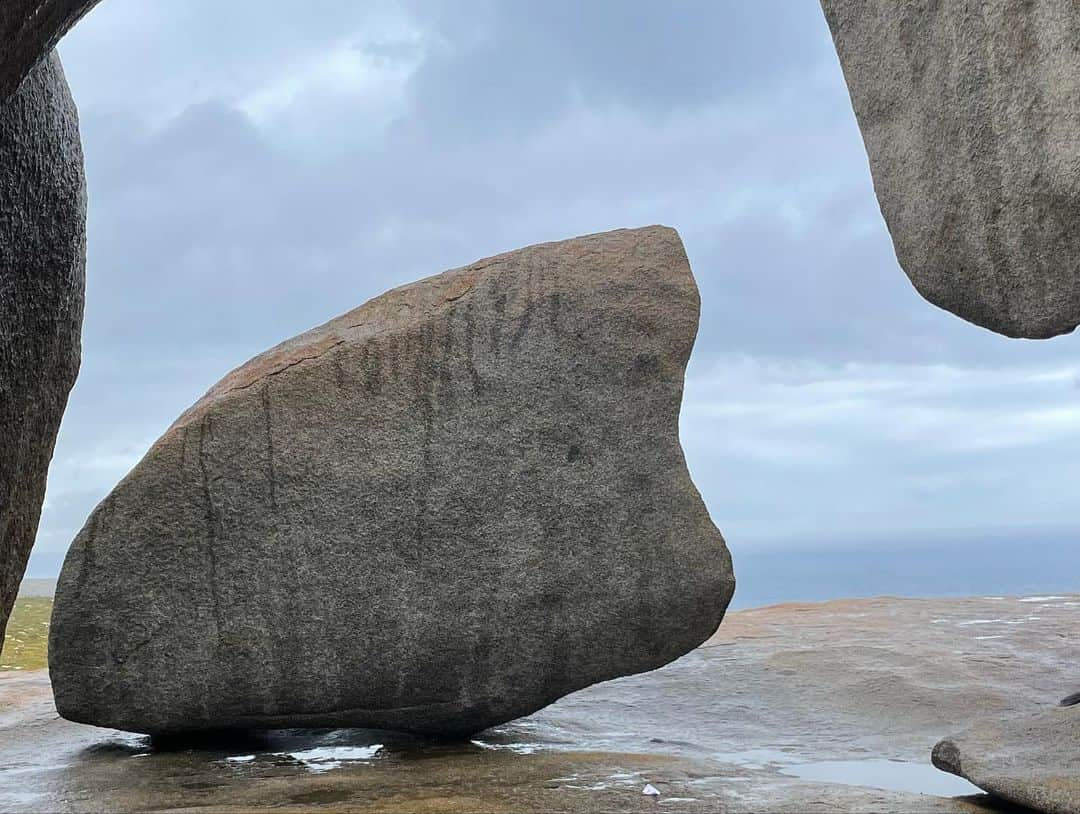 ブルックリー・ハンさんのインスタグラム写真 - (ブルックリー・ハンInstagram)「🪨 these rocks are quite remarkable 🪨」3月28日 19時47分 - brookleeh95