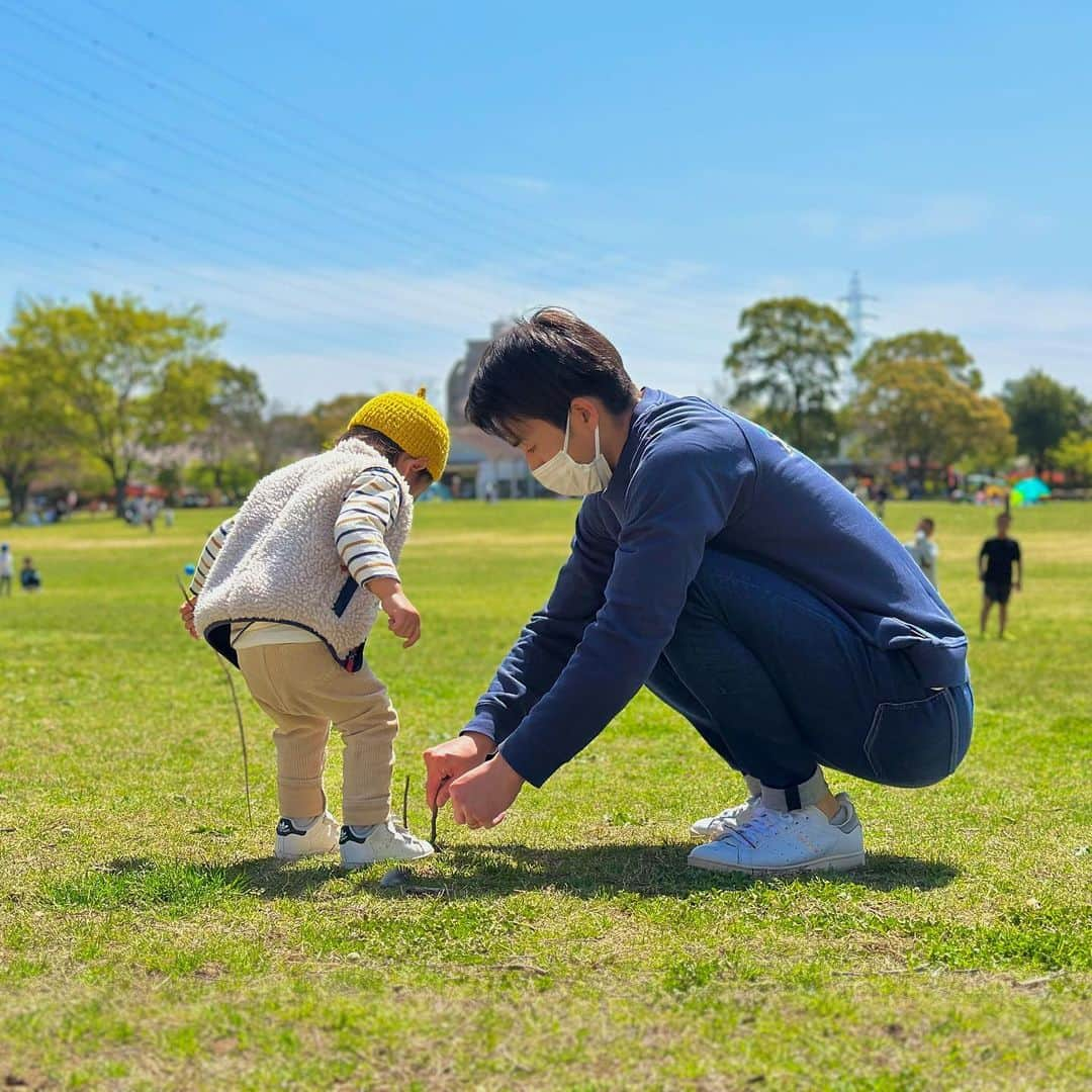 藤中優斗 さんのインスタグラム写真 - (藤中優斗 Instagram)「🌳🪵☀️🍀👶🏻🧔🏻  #patagonia #uniqlo #adidas #stansmith #adidasstansmith」3月28日 20時03分 - yu__to__01