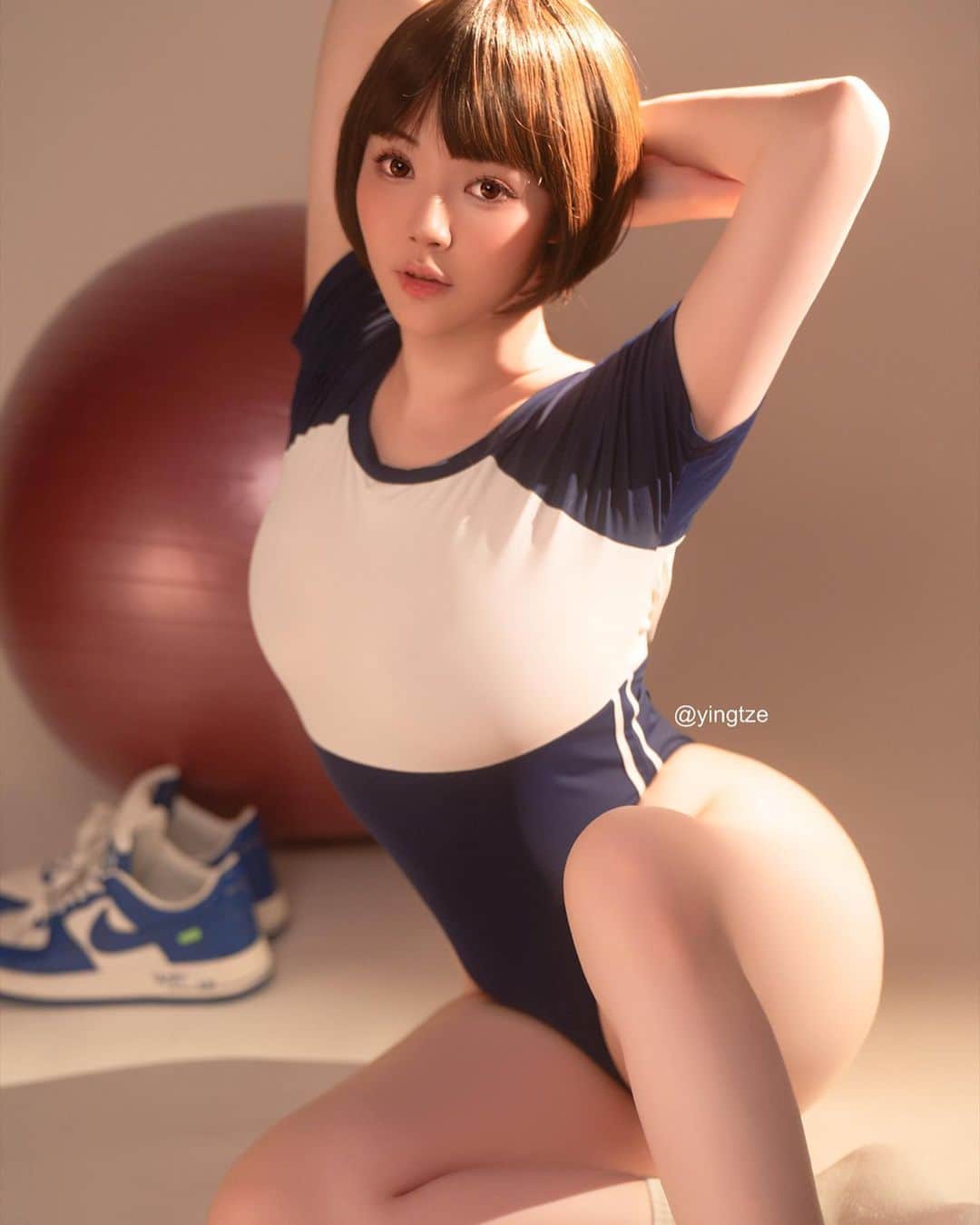 YingTzeさんのインスタグラム写真 - (YingTzeInstagram)「Exercise Girl II 🍃  Short Hair x Gym One Piece Suit x Sneakers 💙  Exercise Girl II is Set D for this month ~30 HD Photos + 19 Selfies/ Phone Set for this set ! Available till 31st March ✨  📸 @prestonles.ig  Studio @peoplegraphy   #girlwithshorthair」3月28日 21時00分 - yingtze