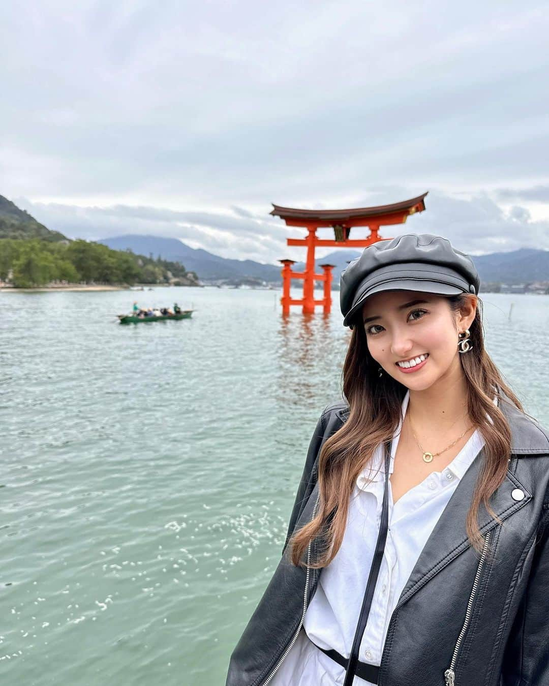 らんのインスタグラム：「初広島🚅 世界文化遺産の厳島神社⛩✨✨」