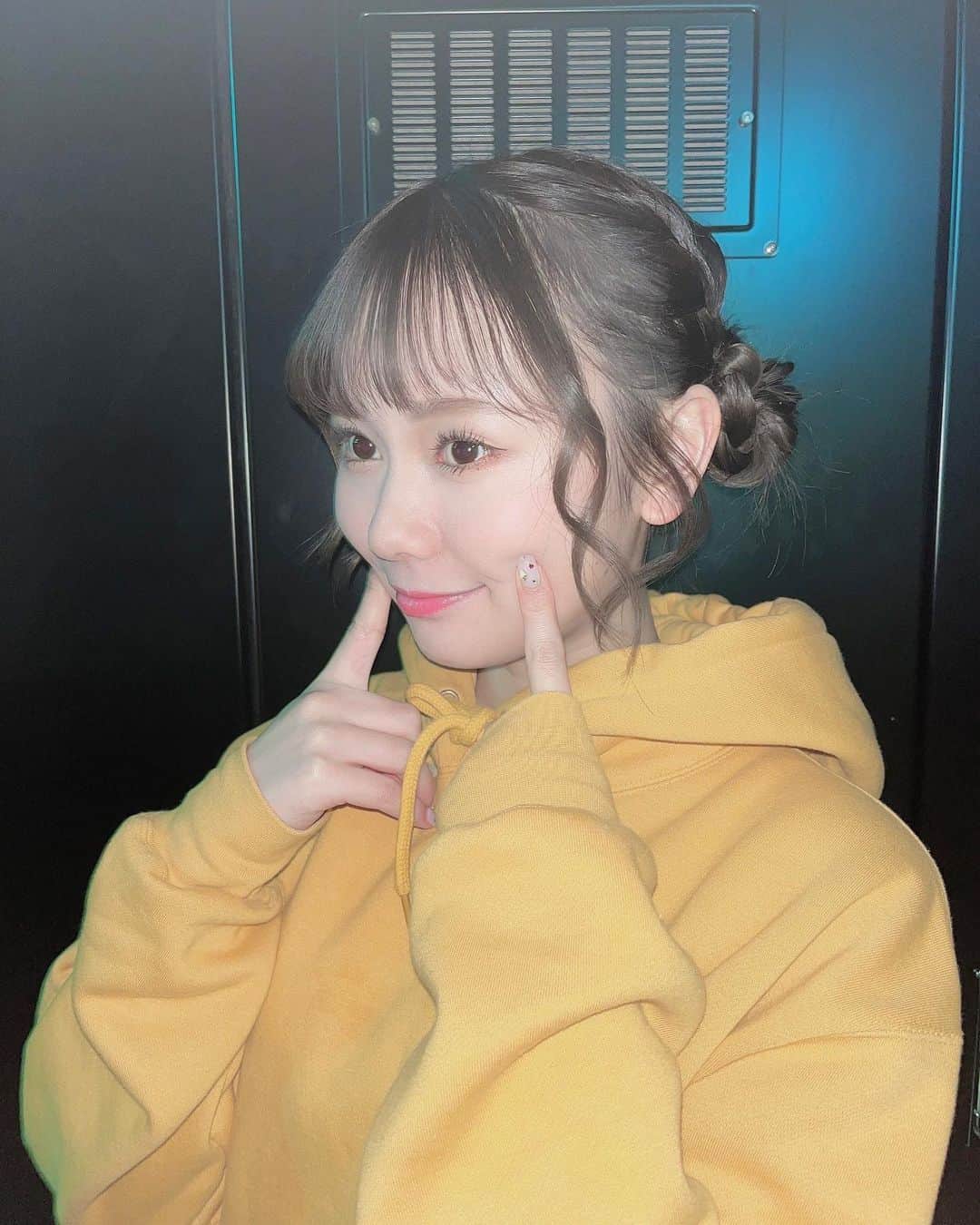 松本慈子のインスタグラム：「* 可愛い髪型してもらった日🐻💛」
