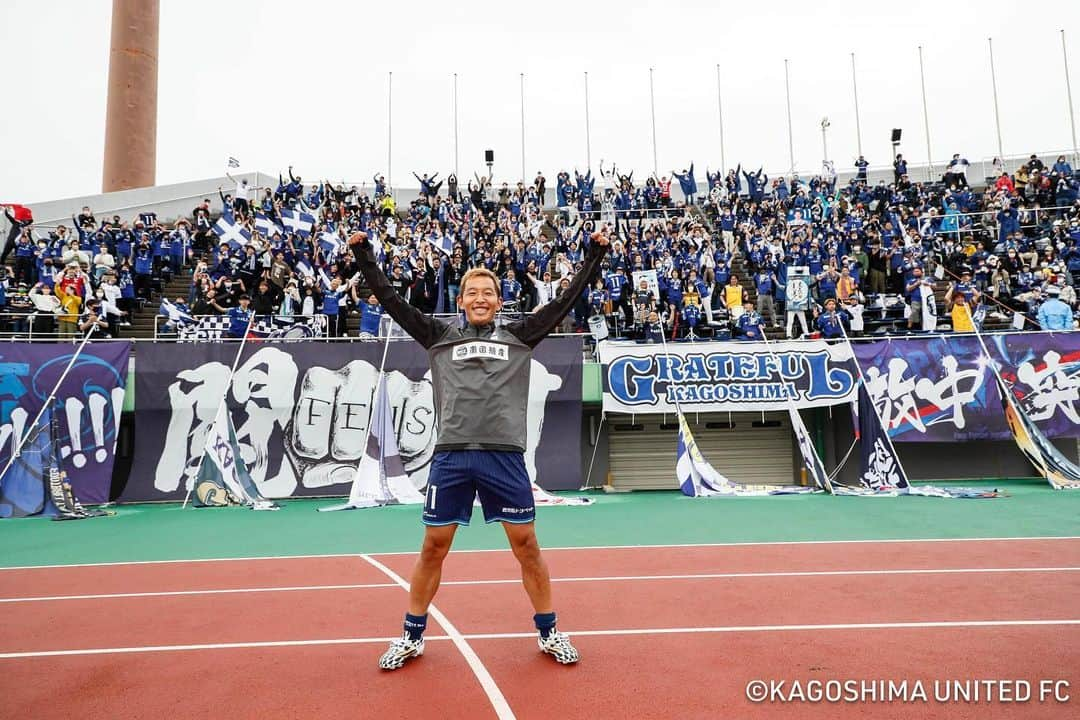 五領淳樹さんのインスタグラム写真 - (五領淳樹Instagram)「相模原戦は天候に不安があった中でも沢山の方がスタジアムに来て、応援していただきありがとうございました🙇‍♂️ プロ初ゴールの時以来の1試合2ゴール🎉 修正するべきところをしっかり改善して次のアウェーも頑張ります💪 #鹿児島ユナイテッドFC #11 #ITADAKISOUL #いつかみんなでダンソン」3月28日 21時45分 - goryo11junki