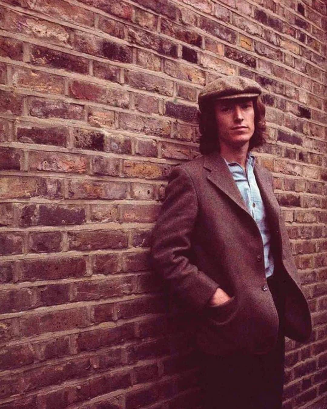 スティーヴ・ウィンウッドのインスタグラム：「London, 1976  📸Guido Harari」