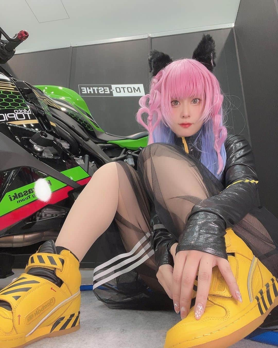 七瀬さくらさんのインスタグラム写真 - (七瀬さくらInstagram)「東京モーターサイクルショー🏍  #RTは可愛いの再放送 ──────────────── #スニーカー女子  #ラバースーツ #ラバー #rubberfetish #latexfetish  #ショートカット女子 #インスタグラビア #グラビアモデル #コスプレイヤー  #ビジョビ #女内衣 #グラドル自画撮り部 #cosplayersofinstagram #cosplayer #코스프레 #角色扮演 #gravure #Japanesegirl #自拍 #模特 #그라비아 #수영복 #모델 #凹版印刷 #屁股 #内裤 #泳衣 #라이키 ────────────────」3月29日 2時19分 - 739ra