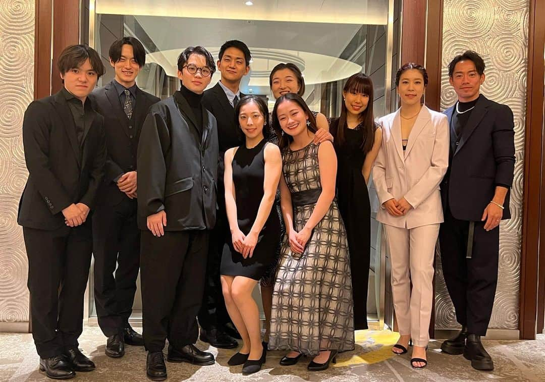 村元哉中さんのインスタグラム写真 - (村元哉中Instagram)「Worlds 2023  Closing Banquet part 1 🌸🌸🌸  #世界選手権2023 #worldfigure  #かなだい #k7d1 #banquet #バンケット @kanadai_team_official  #高橋大輔 #村元哉中」3月29日 12時39分 - k.a.n.a.m.u.r.a