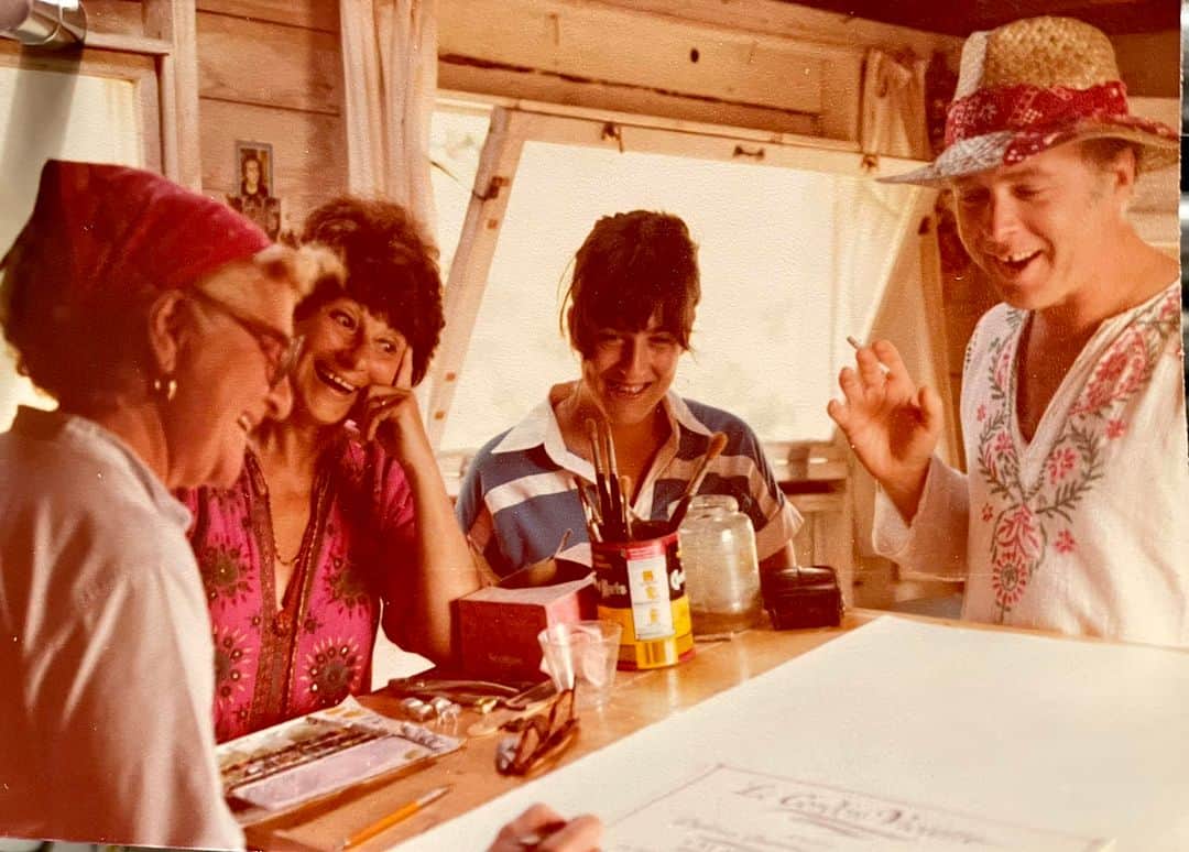 ラファエル・スバージのインスタグラム：「Today would have been my dad’s 84th birthday.  I still miss him. Will always be that way.   Sending you love, Dad! Flights of Angels.  Stephen Sbarge  As seen in Provincetown c. 1974」