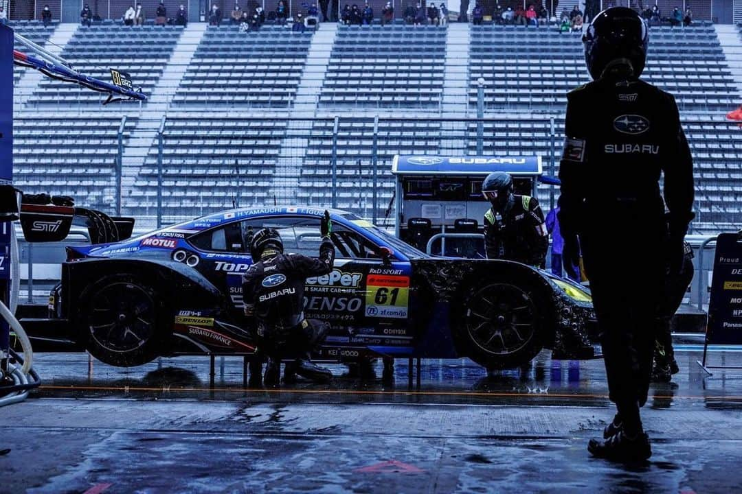 山内英輝さんのインスタグラム写真 - (山内英輝Instagram)「#subaru #sti #subarusti  #supergt」3月29日 7時50分 - hidekiyamauchi