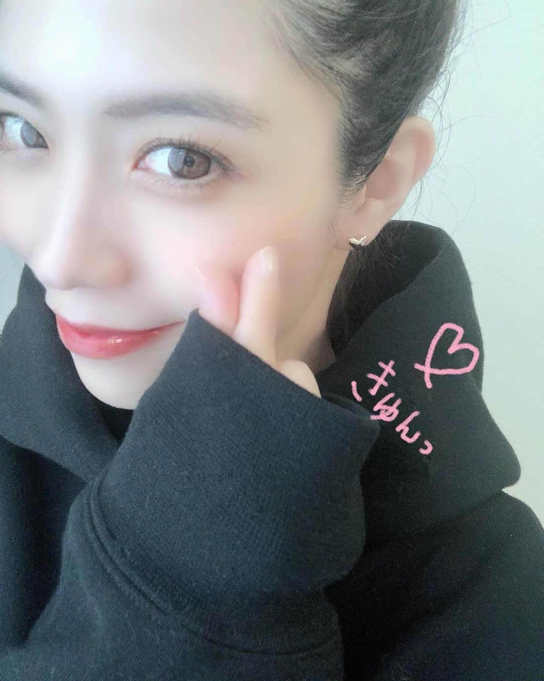 浦田麻緖さんのインスタグラム写真 - (浦田麻緖Instagram)「きゅん♡なハートピアス✨️をget!!  今日はハートのパワーで頑張りますﾋﾞｼｯ! (๑ ᶿ̵᷅ ⲻ ᶿ̵᷄)⅃✧  きゅん♡♡♡  #きゅん #一目惚れ #ハートピアス #goldy #アクセサリー #ピアス #女子力 #可愛いピアス  #プチプラ高見えアクセサリー」3月29日 8時42分 - mao.urata