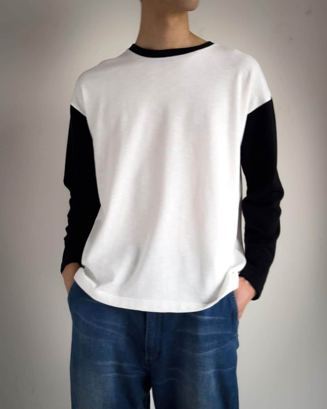 マージンさんのインスタグラム写真 - (マージンInstagram)「[ organic ctn urake ringer tee ]   オーガニックコットンを使用したライトな裏毛素材が気持ち良いリンガーT。  size: 44.46.48  color: black / c.grey / olieve / navy  material: cotton 100%  product code: 2312-025 . . . . #magine #mensfashion #spring #summer #japan  #tokyo #ファッション #コーディネート」3月29日 10時34分 - magine_official