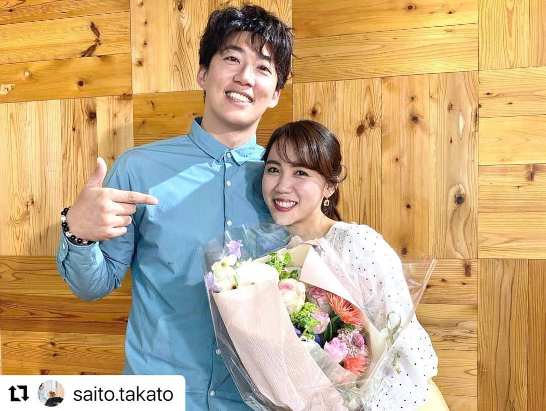 大槻瞳さんのインスタグラム写真 - (大槻瞳Instagram)「大切で大好きな方々🌸 #Repost @saito.takato with @use.repost ・・・ #駅テレマルシェ に出演📺 今年度最後でした‼️特集は家族で楽しめる体験スポット✨ 面白そうだったなー😆   大槻アナとは2年間、毎週顔を合わせて色んな話をして… 素人の僕を優しくリードしてくれる素晴らしい女性でした🥹 ここでは言えない大槻アナとの想い出は沢山…😭  abnステーションでも頑張って👍  こっちは、 中野アナ&稲垣アナをメインに色んなアナウンサー達と一緒に土曜の朝を盛り上げていきたいと思います😊   #abn #駅テレマルシェ #信州ブレイブウォリアーズ #齋藤崇人 #AFTERS #光和 #大槻瞳  #おつかれさまでした」3月29日 11時28分 - hitomi_otsuki_55