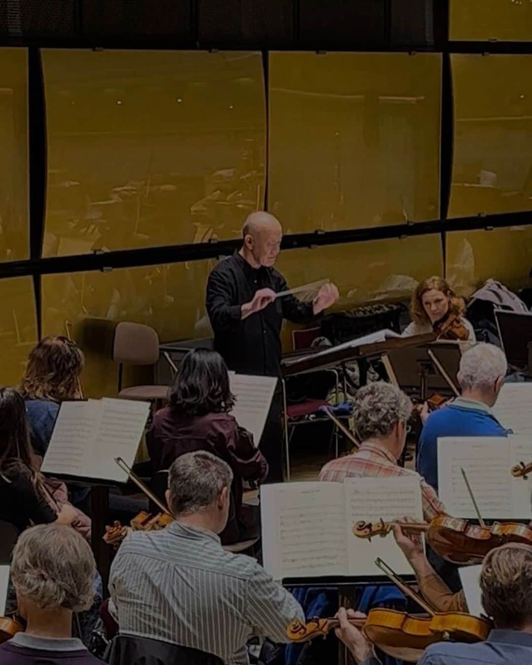 久石譲さんのインスタグラム写真 - (久石譲Instagram)「The rehearsal with Wiener Symphoniker at Musikverein」3月29日 11時35分 - joehisaishi_composer