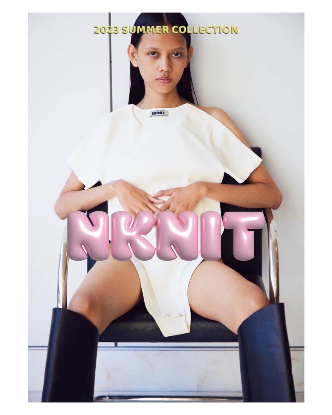 bungo tsuchiyaさんのインスタグラム写真 - (bungo tsuchiyaInstagram)「my work @nknit_official  @fayangeliaa  🤍🤍🤍」3月29日 11時36分 - bun5o