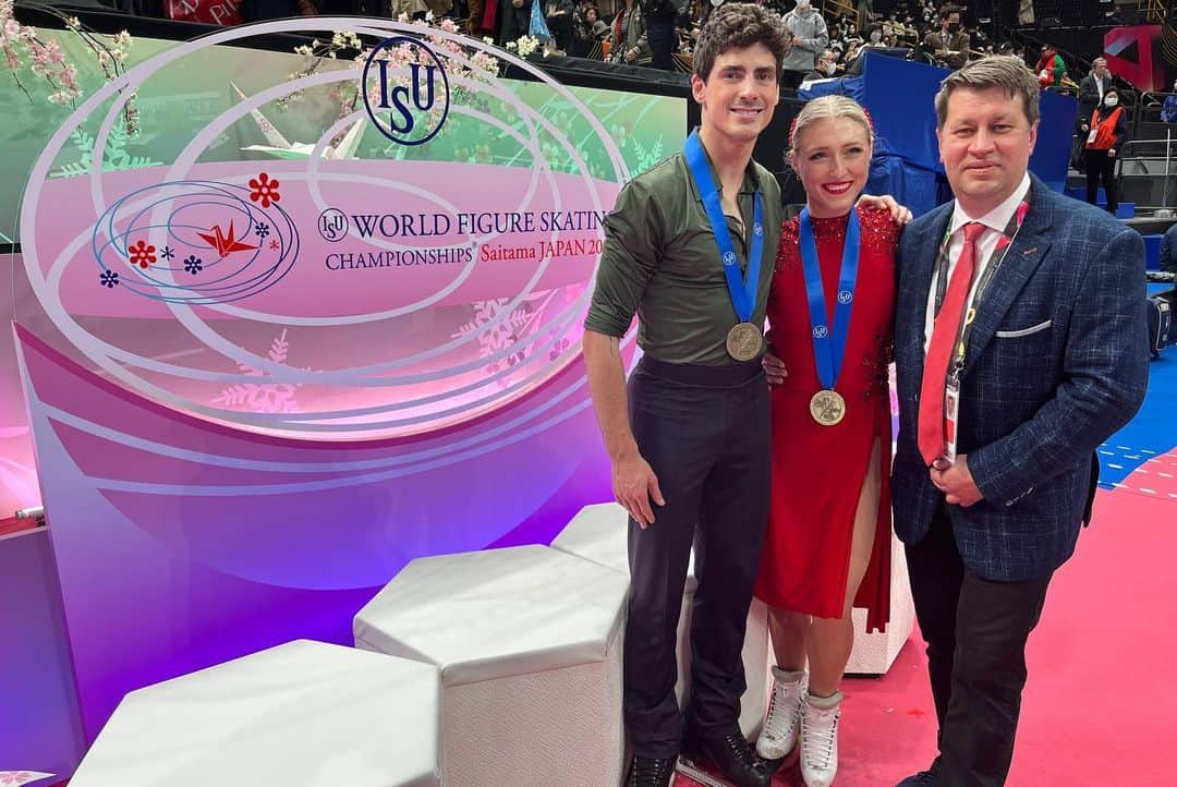 ポール・ポワリエさんのインスタグラム写真 - (ポール・ポワリエInstagram)「leaving these world championships with my heart very full • みなさん、応援してくれてありがとう! • 📸(1,2): @jmfotoz / @isufigureskating」3月29日 21時03分 - pauldpoirier