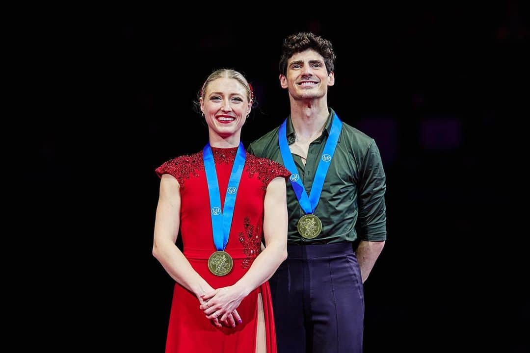 ポール・ポワリエのインスタグラム：「leaving these world championships with my heart very full • みなさん、応援してくれてありがとう! • 📸(1,2): @jmfotoz / @isufigureskating」