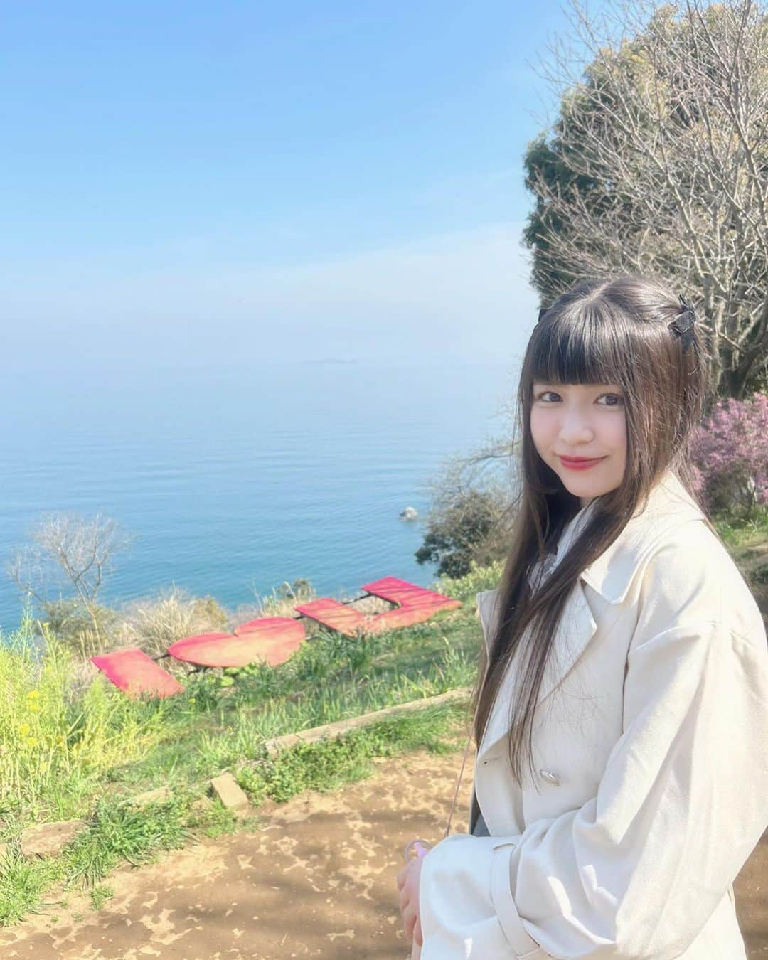 町田恵里那さんのインスタグラム写真 - (町田恵里那Instagram)「☁︎☽ 卒 業 旅 行 𝒾𝓃 熱 海 〜 ！🌊💞 ⁡ ⁡ 写 真 は 熱 海 に あ る 、 𝒜𝒞𝒜𝒪 𝐹𝒪𝑅𝐸𝒮𝒯 ✩࿐⋆* ⁡ ⁡ 海 も お 花 も す ご く 綺 麗 で 写 真 ス ポ ッ ト 沢 山 あ り ま し た 🌷🫶🏻 ⁡ ⁡ ⁡ ⁡ ⁡ ⁡ ⁡ ⁡ ⁡ ⁡ ⁡ ⁡ ⁡」3月29日 21時19分 - machida_erina122