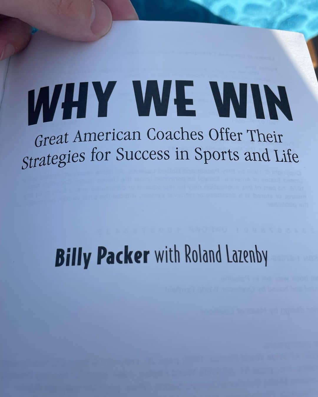 ジョーイ・バートンさんのインスタグラム写真 - (ジョーイ・バートンInstagram)「Fantastic book. Why We Win. Billy Packer.   #Kaizen」3月29日 21時46分 - joey7bartonofficial