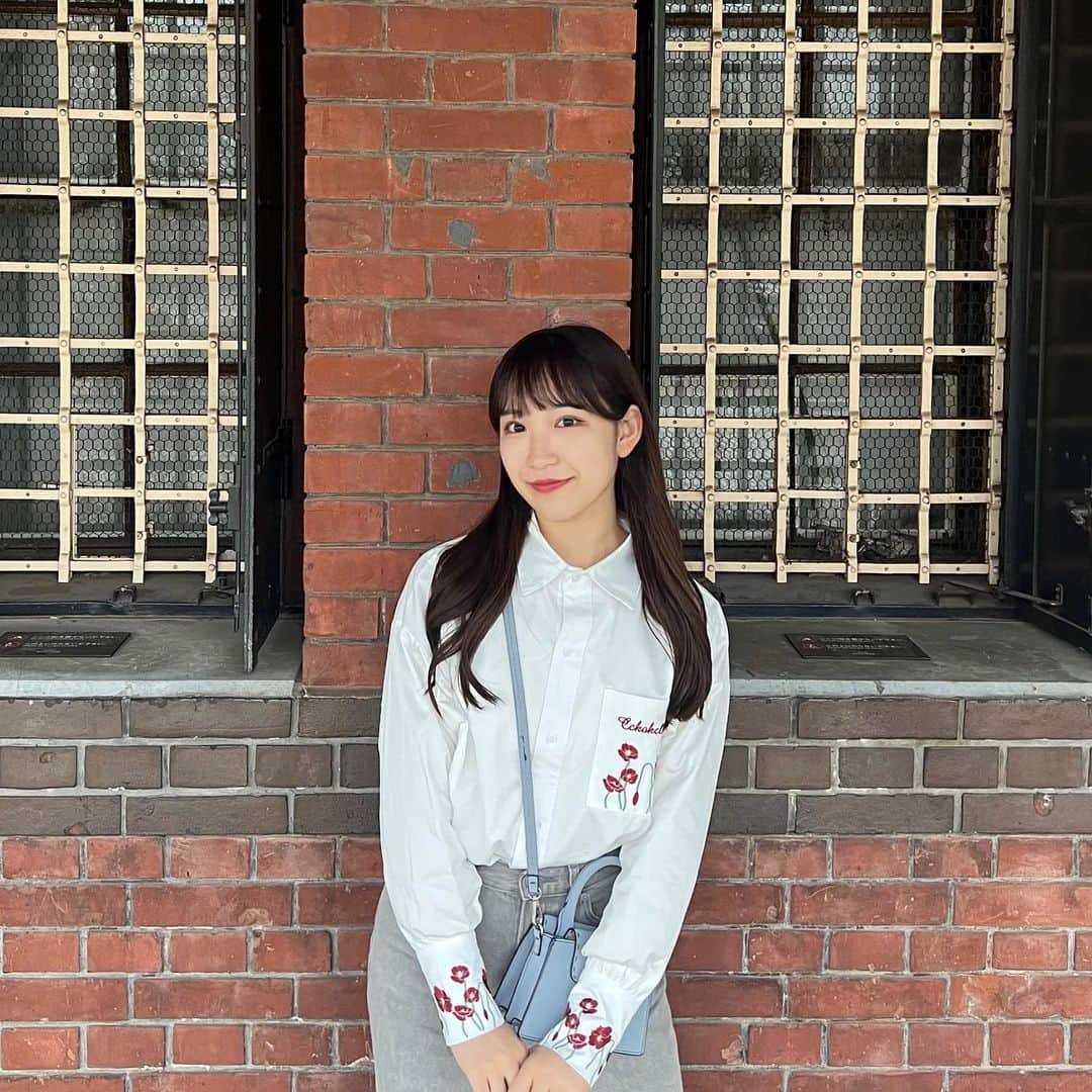 のインスタグラム：「.  お誕生日当日は めちゃくちゃ運転して めちゃくちゃ歩いたので 疲れました！笑」