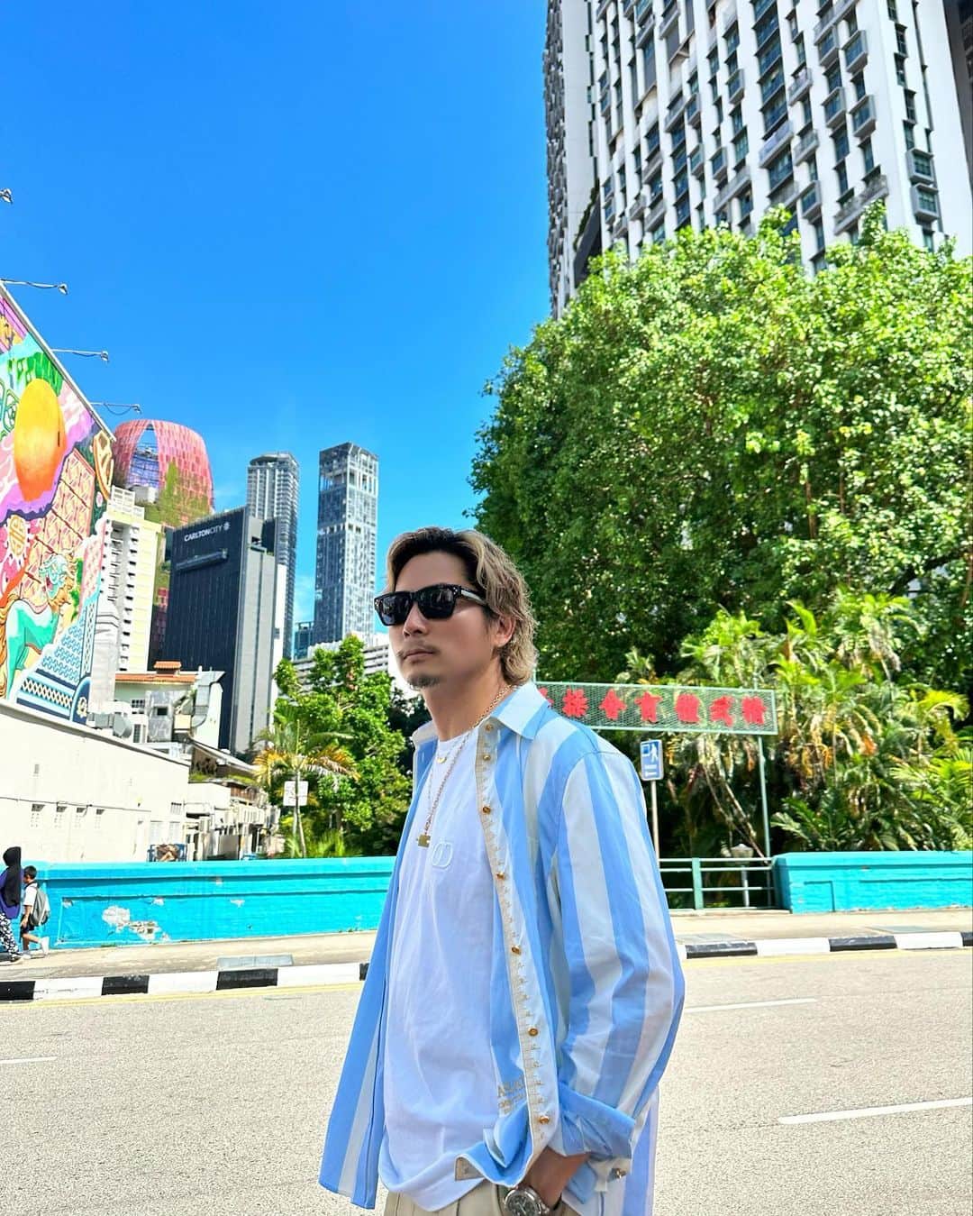 黒木啓司さんのインスタグラム写真 - (黒木啓司Instagram)「#singapore   久々に来たシンガポール  次は子供達と またゆっくり来たい  #schiaparelli」3月29日 21時57分 - keiji_papa_