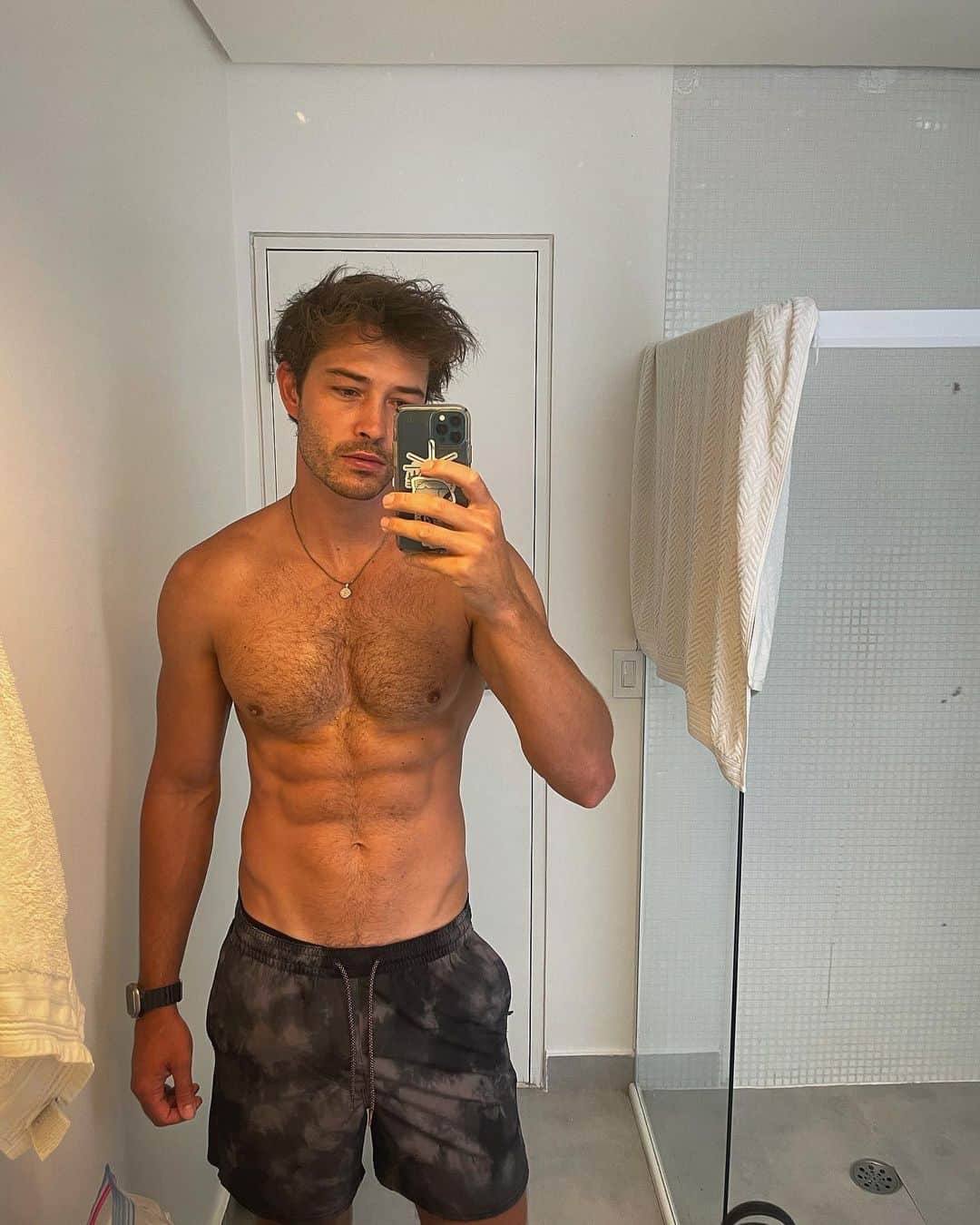 フランシスコ･ラチョースキーのインスタグラム：「Trust the process! 💪🏼 Confie no processo 😤」