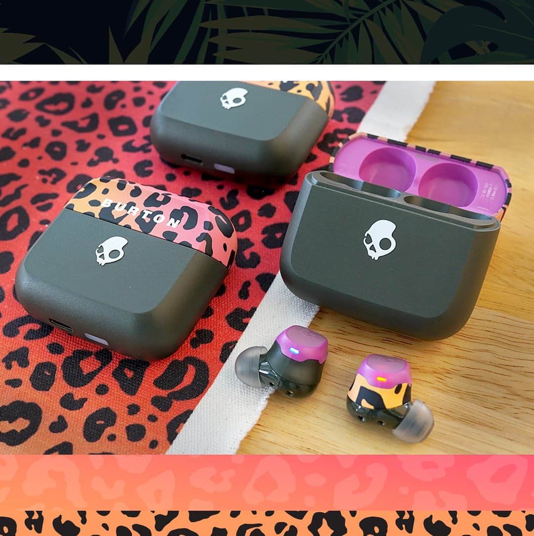 Skullcandy Japanのインスタグラム：「マルチポイント搭載 完全ワイヤレスイヤホンBURTON Mod  抜群のフィット感、音漏れの心配もなく、落下防止デザイン、高音質な音声通話で通話やオンライン会議がより快適に💻  本日19時より第2弾予約開始💀✨」