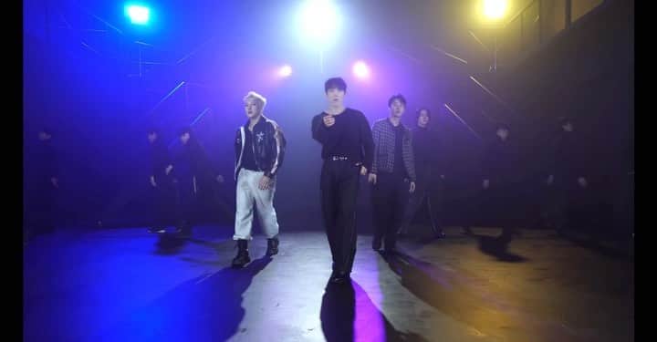 ジョンギュンのインスタグラム：「WE:A(元BIGFLO)의 신규 앨범 ‘24/7’이 7년만에 발매 되었습니다. 타이틀곡 ‘DAY&NIGHT’의 퍼포먼스 비디오 Full 버전은 유튜브를 통해 감상하실 수 있고 모든음원 사이트에서 음악을 들으실 수 있으니 많은 관심과 사랑 부탁 드립니다🙏🏻  Lyrics by Z-UK(AVEC), 김채원 Composed by MADEWELL(AVEC), Z-UK(AVEC) Arranged by MADEWELl(AVEC)  Mixed by MADEWELL(AVEC) @ MADEWELL MUSIC Mastered by MADEWELL(AVEC) @ MADEWELL MUSIC  Video Directed & Digital Edited by RON(WE:A) @ Zanybros  Speicial thanks to @sekiju @kz_ent_ @madewellmusic_official @avec_musicpub  @madewell_jk @ronstagrammmmm @realxxzxuk @kichun_hwang @jung_eden9x @limht0319 @dotchan1 @uni__525 @leesagan @bullseye.yb @jeongseok_deep @chaeni_0824」